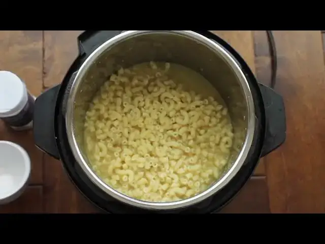 'Video thumbnail for Instant Pot Mac&Cheese'