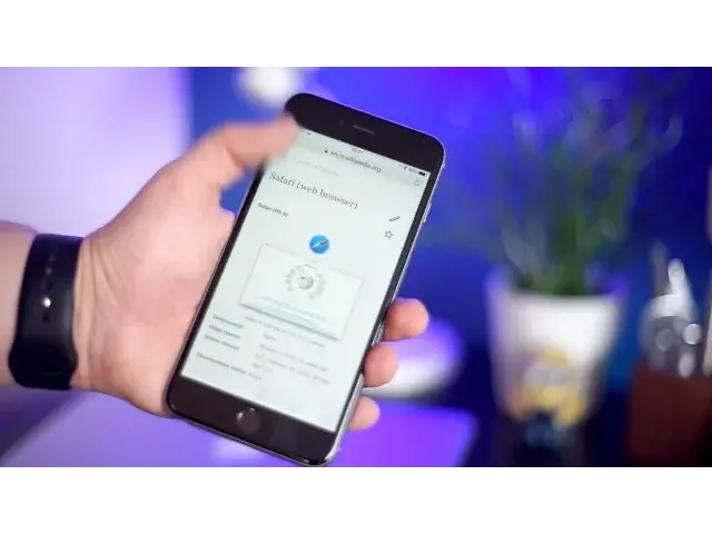 'Video thumbnail for 10 iOS Safari tips you need to know (but don’t)'