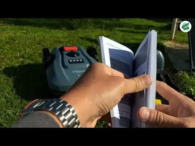 'Video thumbnail for Notice en français du robot tondeuse E400 Yardcare avec fil périmétrique'