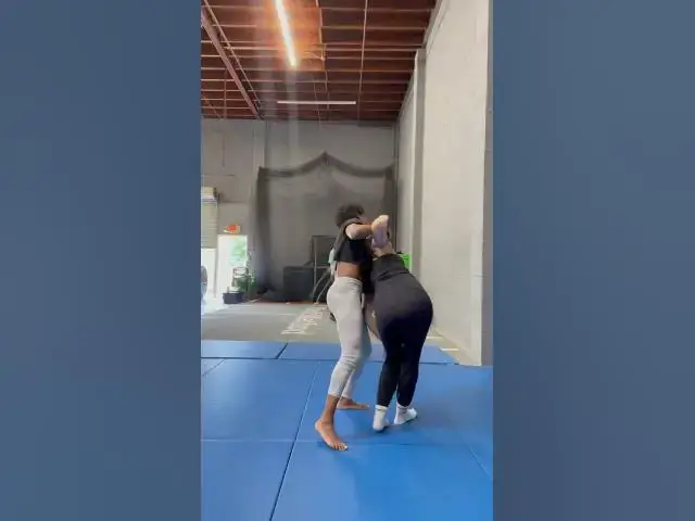 'Video thumbnail for Fighting is basically a violent dance 👯‍♀️ #mma #femalefighter #dancechallenge'