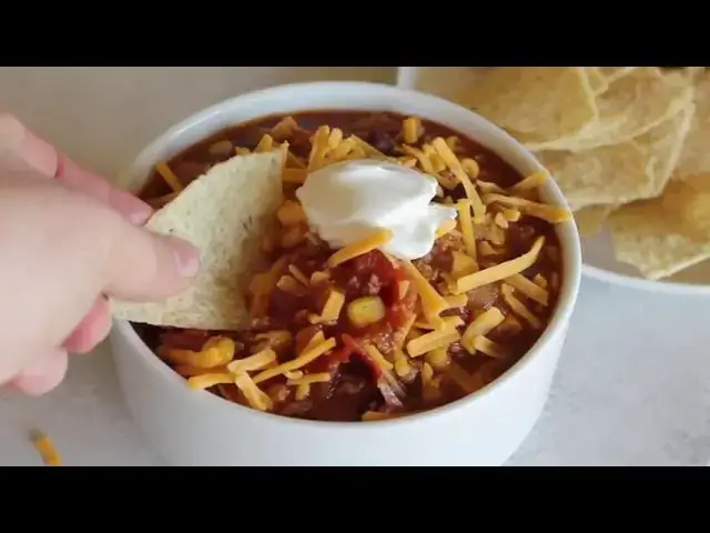 'Video thumbnail for Making Slow cooker freezer Meals in 2 mins!'