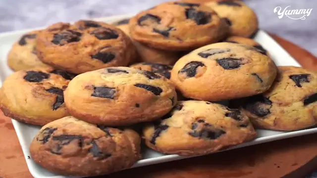'Video thumbnail for The Best Chocolate Chip Cookies Recipe ¦ Chewy Chocolate Chip Cookies ¦ Yummy'