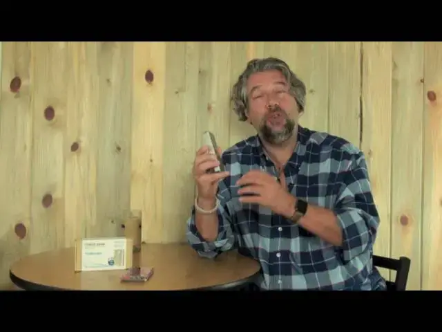 'Video thumbnail for Olala iPhone Lightning Power Bank Review'