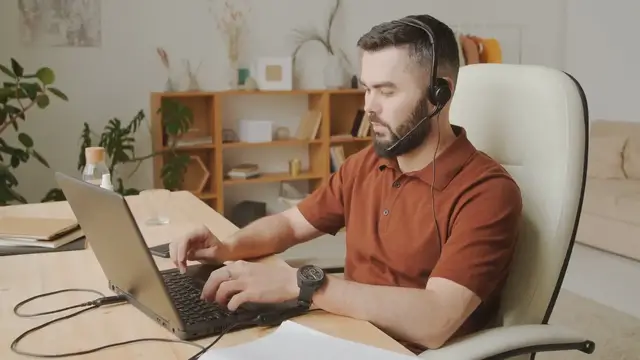 'Video thumbnail for Top Headsets für effektives Sprachenlernen: Ein Vergleich'