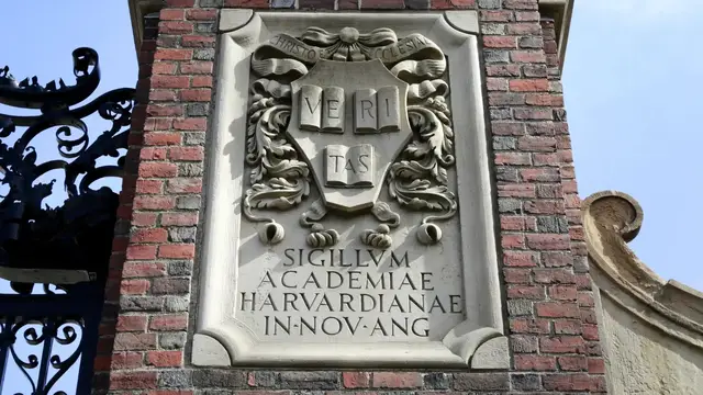 'Video thumbnail for Harvard sees rise in foreign enrollment, with international students from over 200 countries'