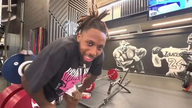 'Video thumbnail for SQUATOBER DAY 1 W/ PRO DUNKER!! (SQUATTING EVERDAY 4 A MONTH)'