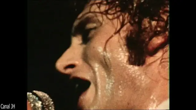 'Video thumbnail for Johnny Hallyday - Mal - Palais des Sports 1969'