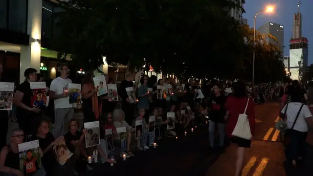 'Video thumbnail for Israeli protesters condemn killing of Palestinian children'