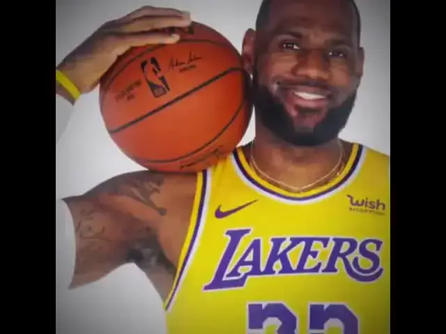 'Video thumbnail for David Bottenberg: michael jordan versus lebron james: the difference'
