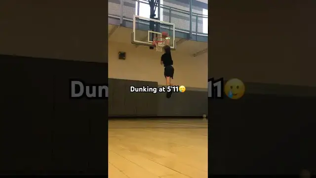 'Video thumbnail for (358) basketball dunking challenge: 5'11 vs 6'0 on 13ft rim!'