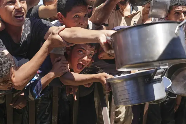 'Video thumbnail for UN chief says Israel is still blocking aid as Gaza families starve'