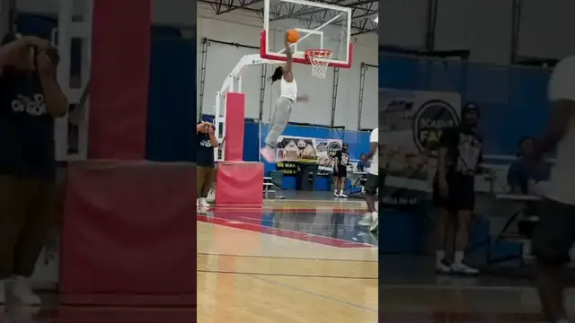 'Video thumbnail for (355) pro dunker highlights at the gym!'