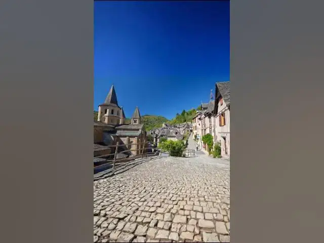'Video thumbnail for 🍷 Les trésors cachés de ce village occitan : Patrimoine et gastronomie 🏰#meilleursavis'