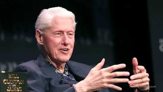 'Video thumbnail for Former President Bill Clinton urges Trump to defuse Middle East conflict'