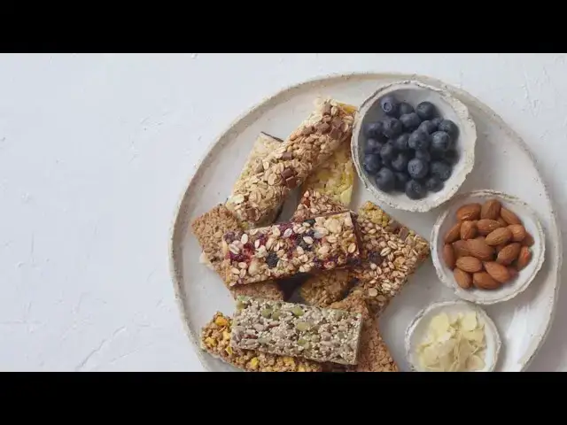 'Video thumbnail for Best Pre Workout Snacks You Can Make in 5 Minutes'
