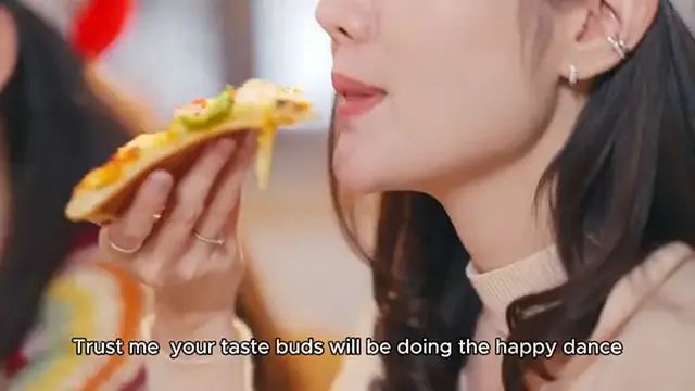 'Video thumbnail for Garlic Bread Pizza Recipe'