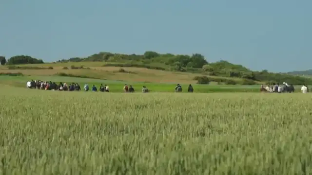 'Video thumbnail for France–UK: Record number of migrants attempts Channel crossings'
