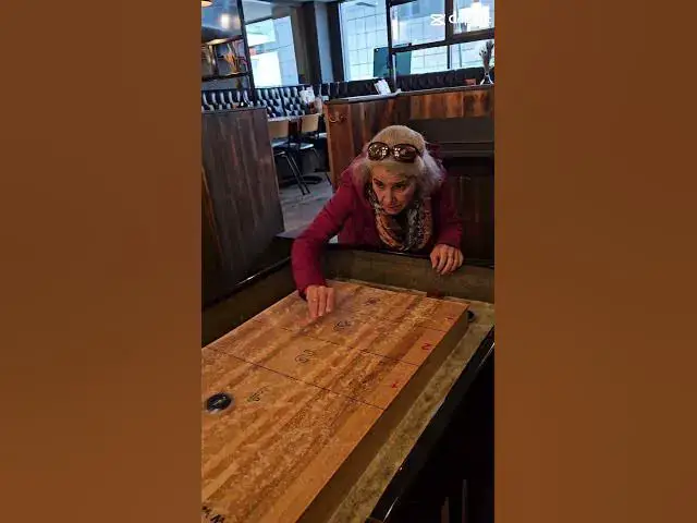 'Video thumbnail for We love this game#shuffleboard #weloveit #london #londonwithkasia'
