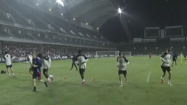 'Video thumbnail for Must win for Man Utd? Reds prepare for Hong Kong friendly after embarrassment in Malaysia'