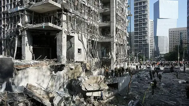 'Video thumbnail for Russia warns U.S. against military intervention in Israel-Iran tensions'