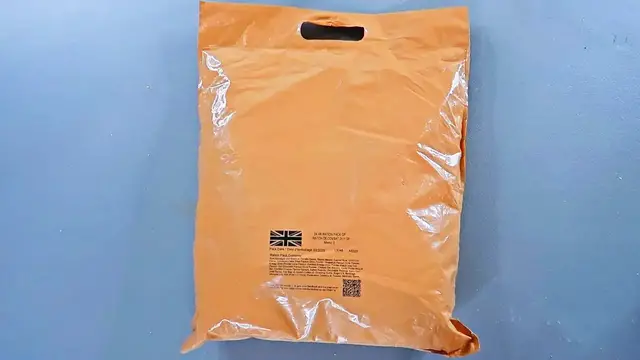 'Video thumbnail for Testing 2023 British Military MRE (24Hr Combat Food Ration) Meal Ready to Eat'