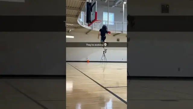 'Video thumbnail for (358) 6ft guy crushes eastbay 360 dunk!'