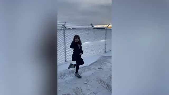 'Video thumbnail for Military Dad Surprises Daughter Who Thinks She's Picking Up Family Friend | Happily TV'