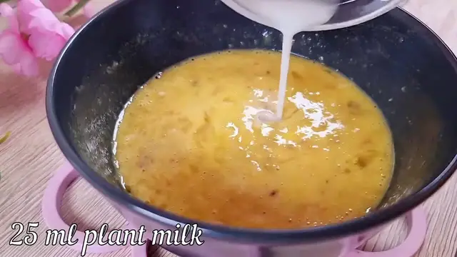 'Video thumbnail for Delicious baked oats recipe in 1 minute_ Low calorie dessert for breakfast_(720P_HD)_1'