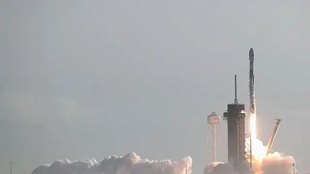 'Video thumbnail for South Africa denies watering down Black ownership rules for Musk's Starlink'
