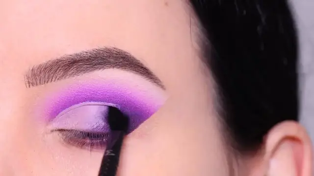 'Video thumbnail for Step-by-Step Purple Cut Crease Makeup Look Tutorial'