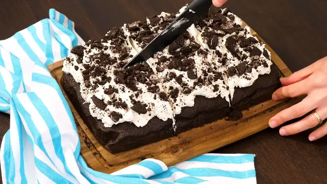 'Video thumbnail for Oreo Cake Recipe | Irresistible Chocolate Delight'