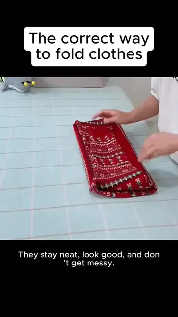 'Video thumbnail for The right way to fold clothe'