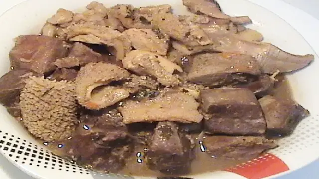 'Video thumbnail for How to make Nigerian Pepper Soup | Nigerian Food Recipes'