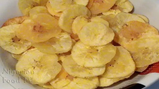 'Video thumbnail for How to Make Plantain Chips (yellow banana chips/ sweet banana chips)'