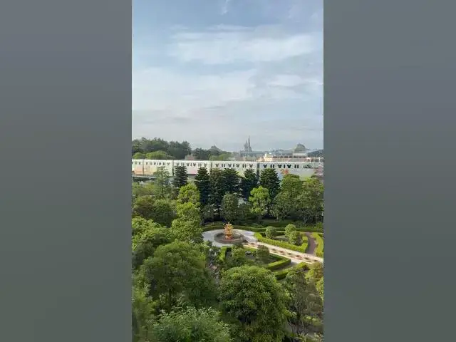 'Video thumbnail for Good Morning from the Duffy Monorail and Tokyo Disneyland!'