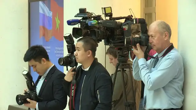 'Video thumbnail for Inside Al Jazeera: How the Qatar-Based Network Changed Global News Coverage'