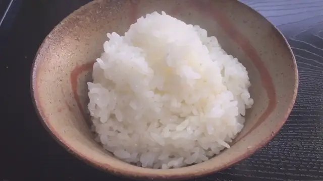 'Video thumbnail for Why Does Your Rice Cooker Burn Rice? Understanding the Causes and Solutions'