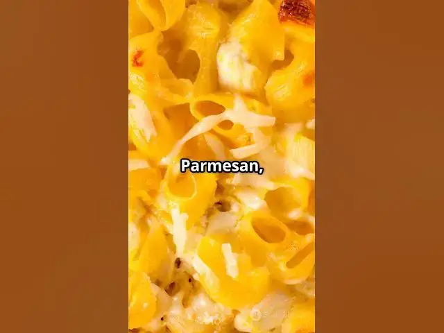'Video thumbnail for Comforting Chicken & Cottage Cheese Pasta Bake'
