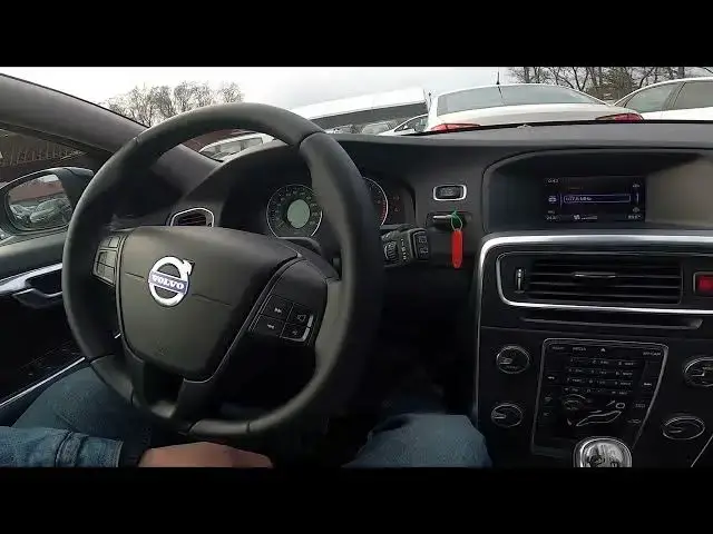 'Video thumbnail for How to Enable or Disable Interior Airflow Circulation in Volvo V60 I ( 2010 – 2018 )'