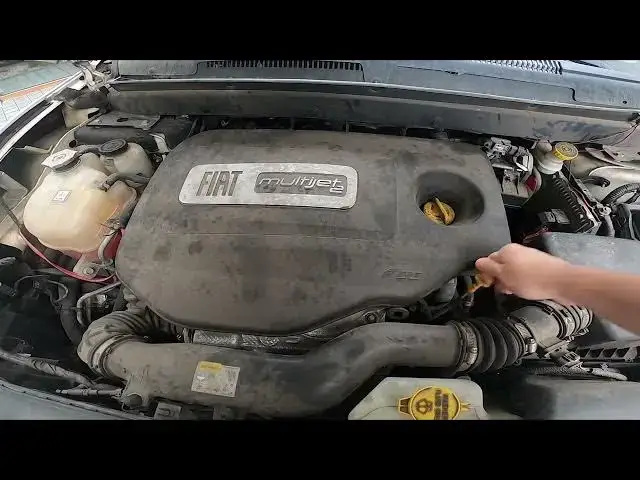 'Video thumbnail for Where is Engine Oil Level Dipstick in Fiat Freemont ( 2011 – 2016 ) | Measure Engine Oil Level'