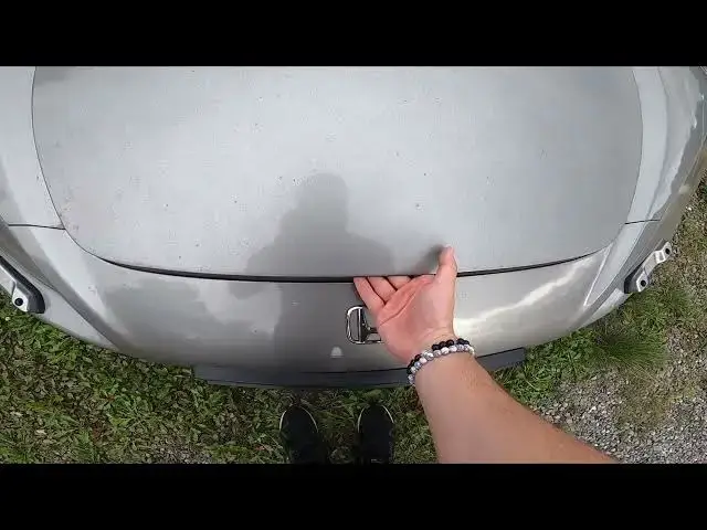 'Video thumbnail for How to Lift the Hood Up in Honda S2000 ( 1999 - 2009 ) - Open Bonnet by Lever'