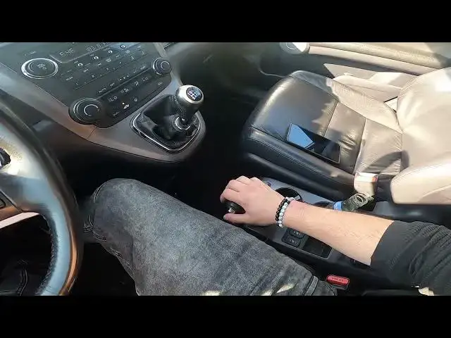 'Video thumbnail for How to Enable or Disable Electric Handbrake in Honda CR-V III ( 2006 – 2012 )'