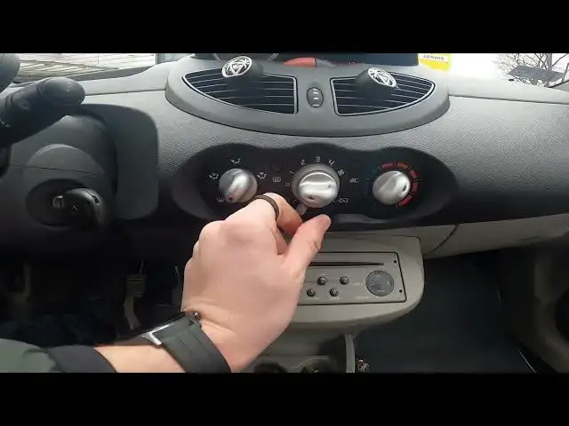 'Video thumbnail for How to Change Airflow Circulation Mode in Renault Twingo II ( 2007 - 2014 )'