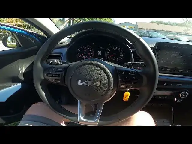 'Video thumbnail for How to Enable or Disable Rear Windshield Blowing in Kia Rio IV ( 2017 – now ) | Rear Heating'