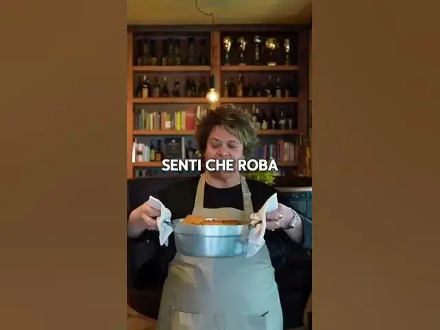 'Video thumbnail for Il Profumo della torta di mele 🍎 Il dolce che sa di casa'