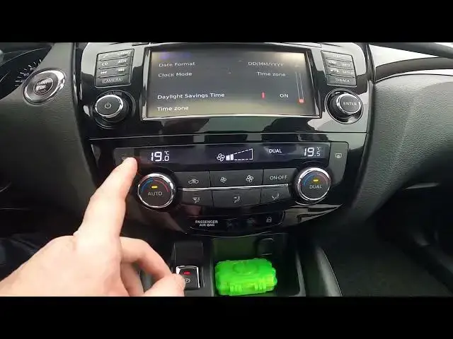 'Video thumbnail for How to Enable or Disable Front Windshield Wipers in Nissan Qashqai II ( 2014 – 2021 )'