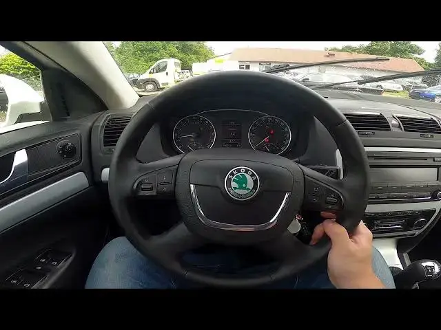 'Video thumbnail for How to Check Trip Info in Skoda Octavia II ( 2004 – 2013 ) - Find and Manage Trip Info'