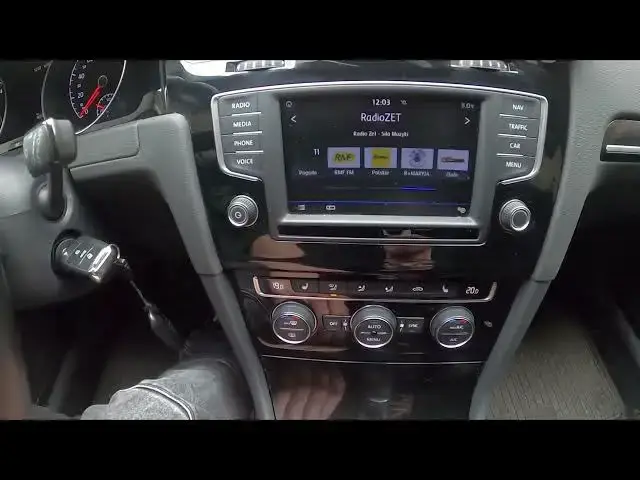'Video thumbnail for How to Change Blowing Direction in Volkswagen Golf VII ( 2012 - 2020 ) - Adjust Airflow Direction'