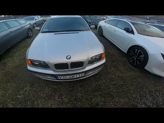 'Video thumbnail for How to Lift the Hood Up in BMW Series 3 E46 ( 1998 - 2007 ) - Open Bonnet by Lever'