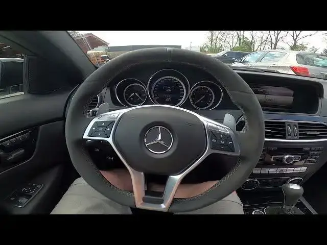 'Video thumbnail for How to Change Radio Frequency in Mercedes C W204 C63 AMG ( 2011-2014 ) | Switch Between AM/FM'